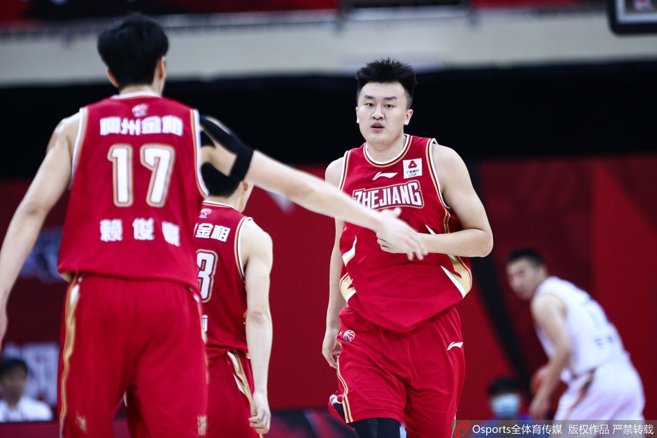 CBA第2轮：北京75-92浙江