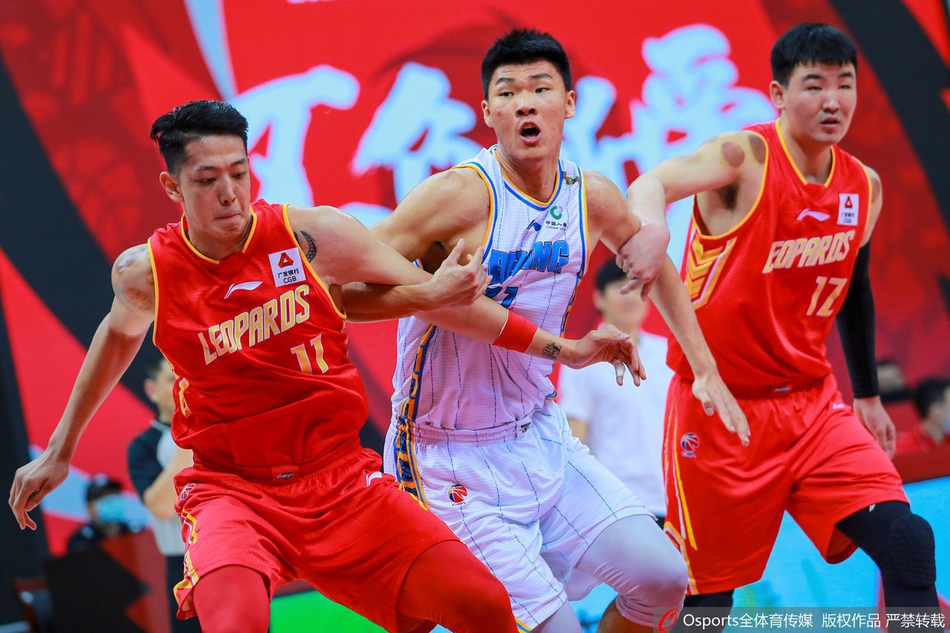 CBA第3轮：北京92-78深圳