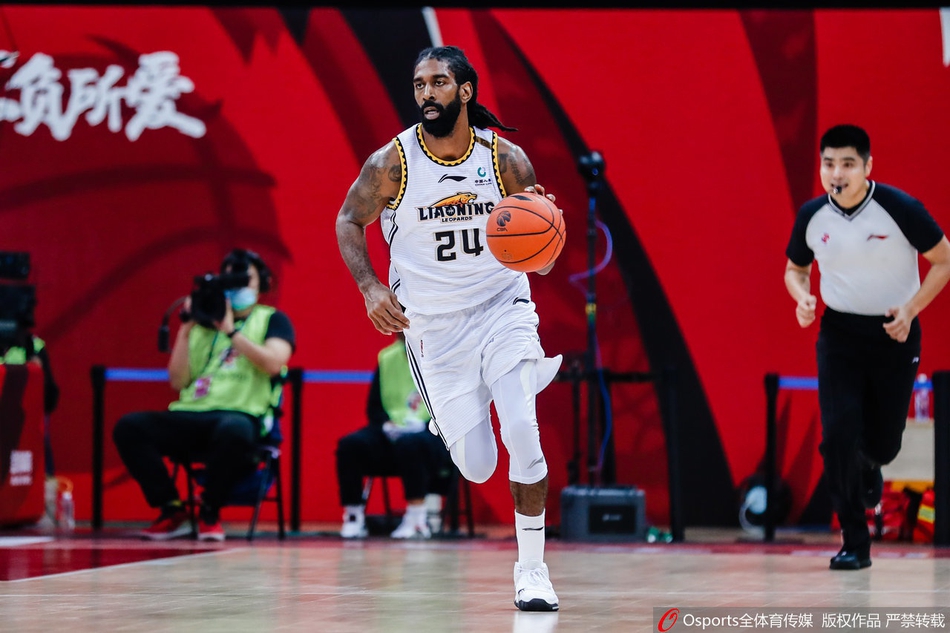 CBA第7轮：辽宁126-103青岛