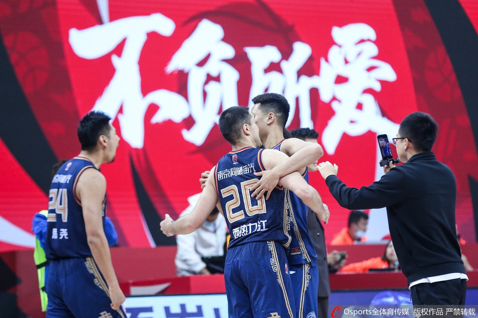 CBA第7轮精彩瞬间