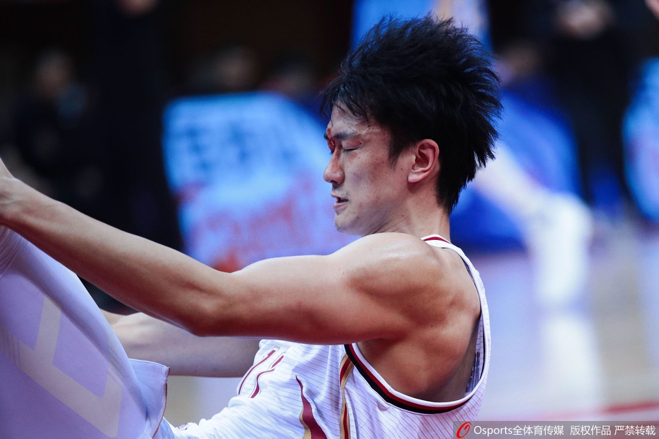 CBA第7轮：浙江94-92北京