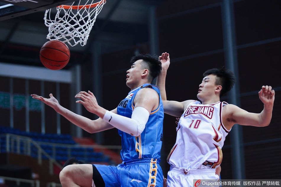 CBA第7轮：浙江94-92北京