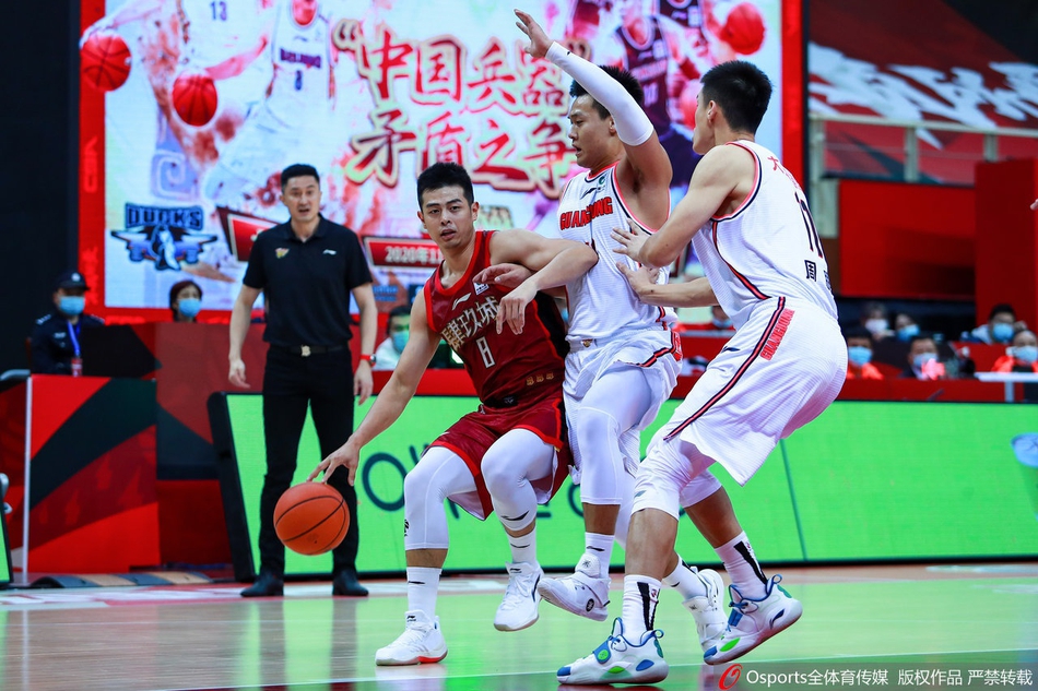 CBA第8轮：北京107-111广东