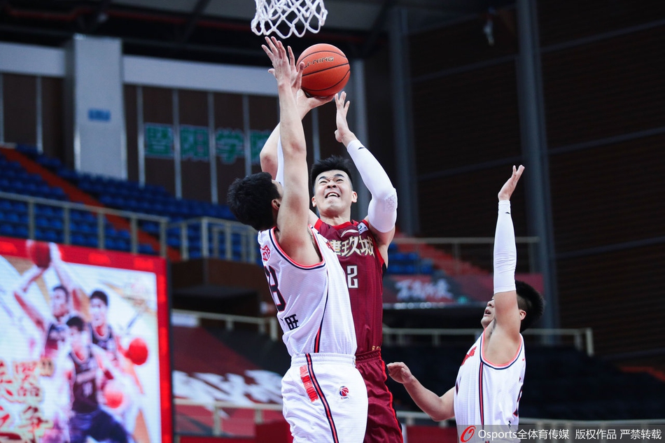 CBA第8轮：北京107-111广东