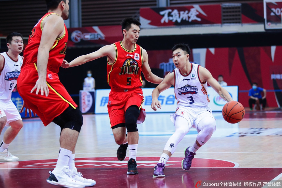 CBA联赛第10轮精彩瞬间