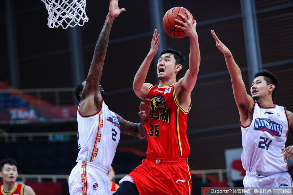 CBA联赛第10轮精彩瞬间
