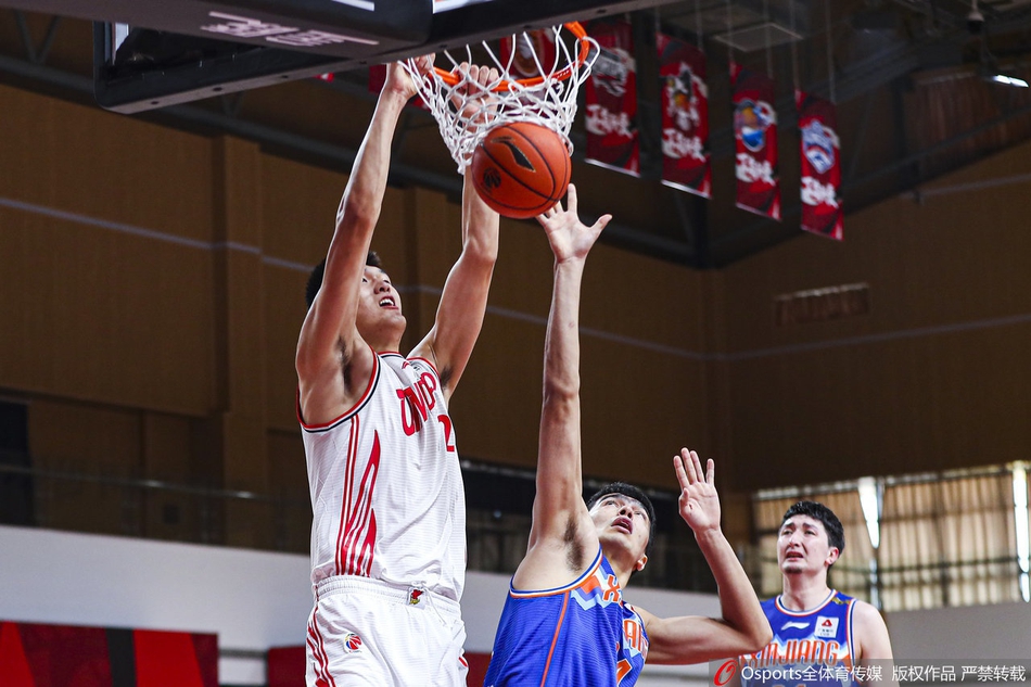 CBA第10轮：青岛112-89新疆
