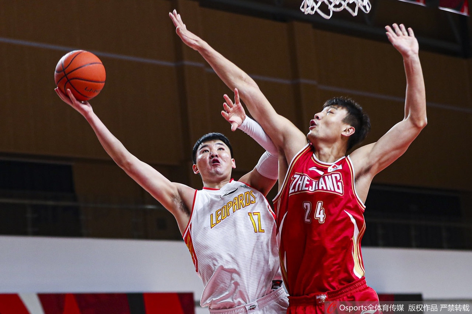 CBA第10轮：深圳104-106浙江