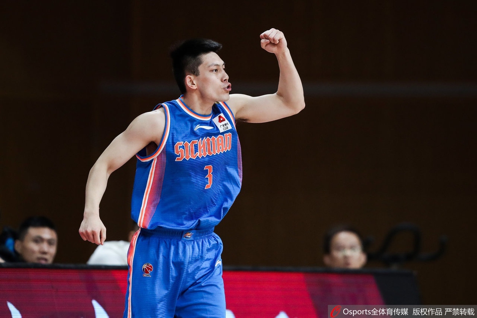 CBA联赛第11轮精彩瞬间