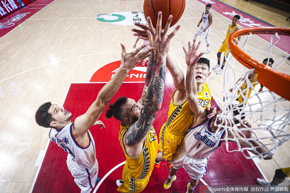CBA第23轮：天津136-133广厦