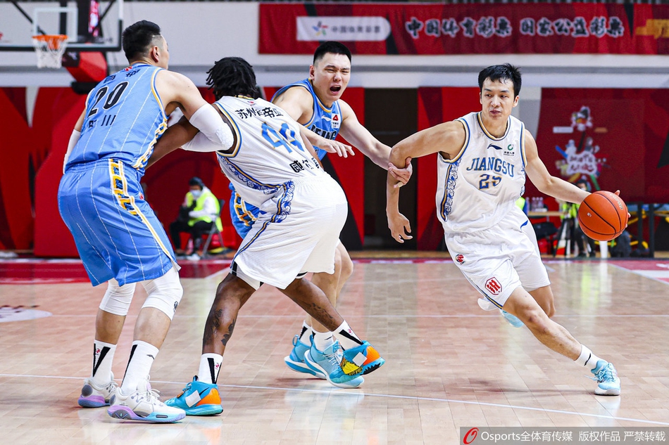 CBA第23轮：肯帝亚95-100北京