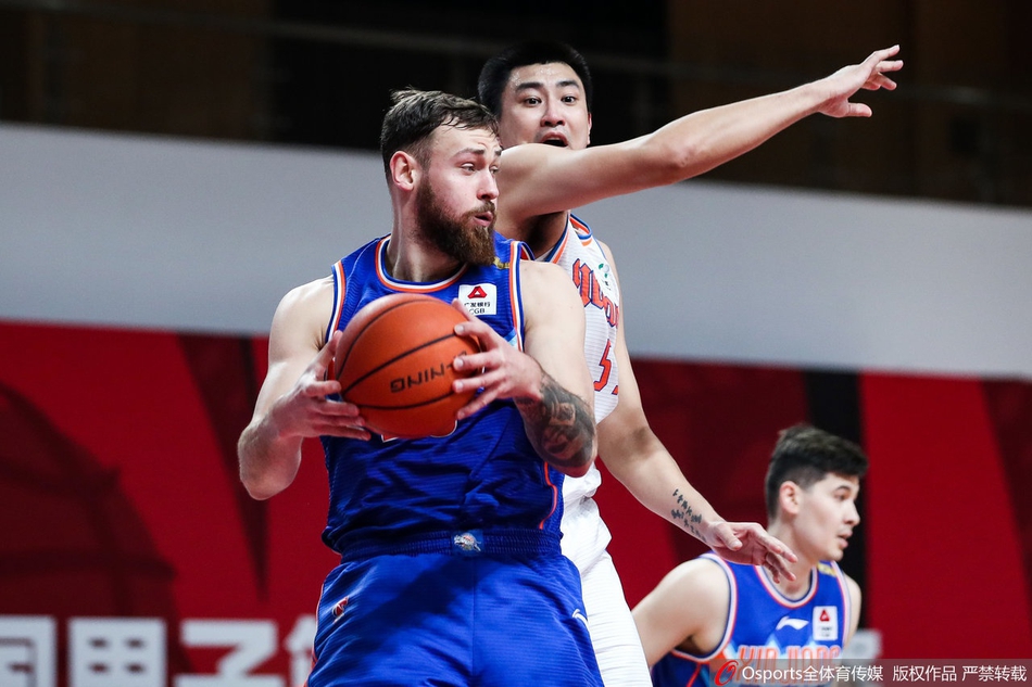 CBA第25轮：四川98-103新疆