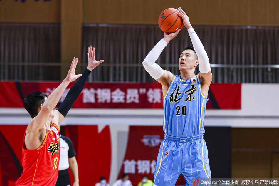 CBA第28轮：北京92-95深圳