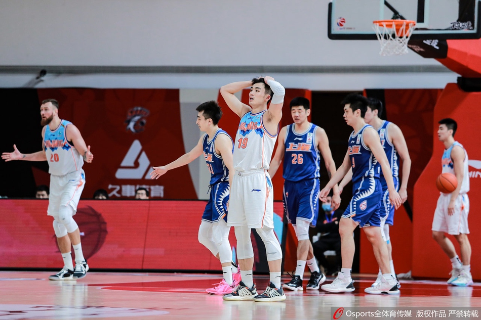 CBA第29轮：上海110-97新疆