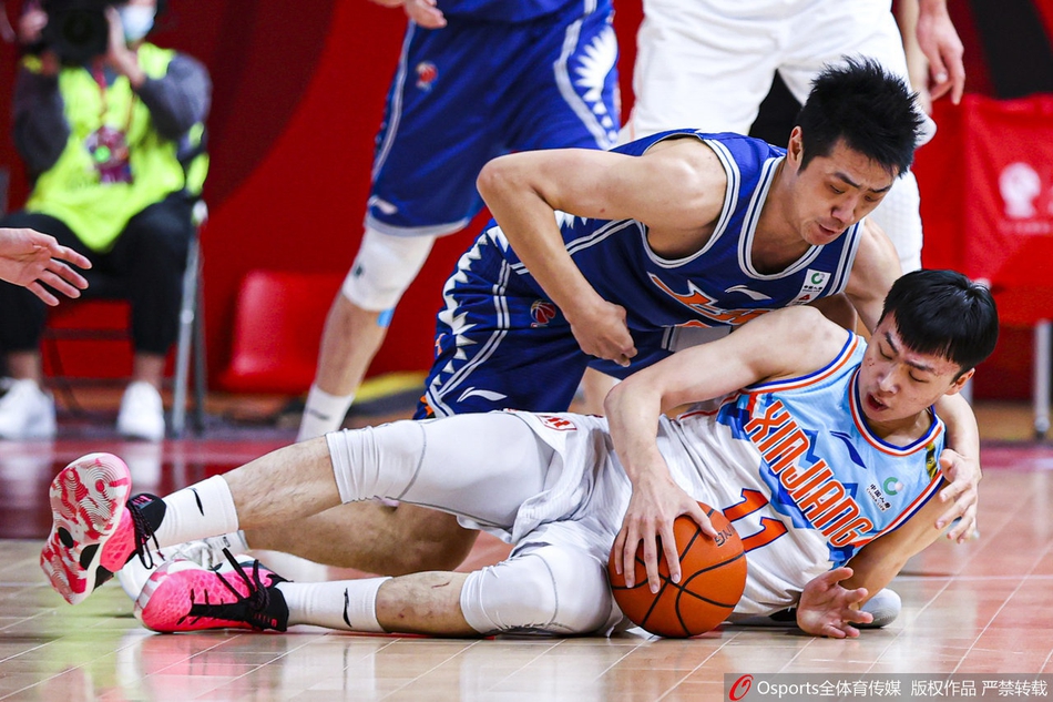 CBA第29轮：上海110-97新疆