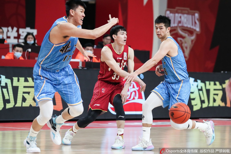 CBA第30轮：浙江106-104北京