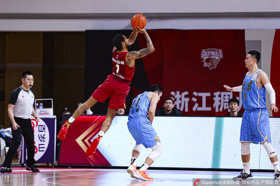 CBA第30轮：浙江106-104北京