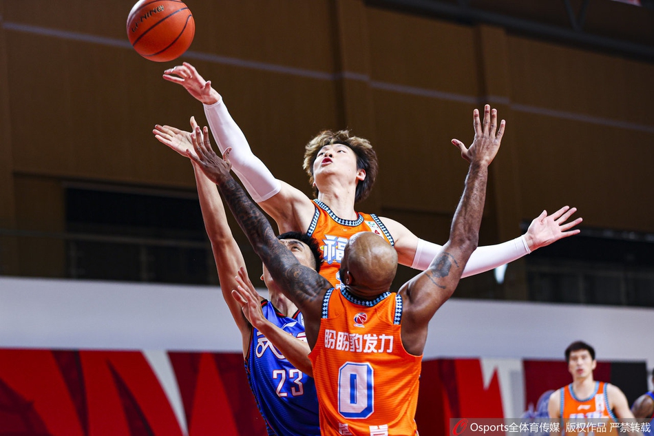 CBA第32轮精彩瞬间