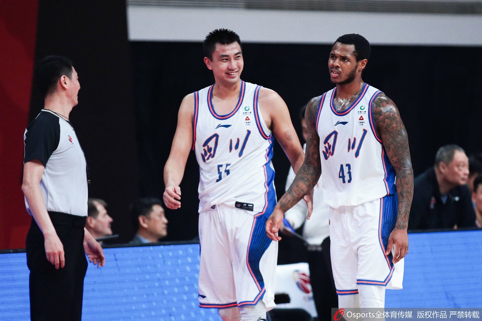 CBA第33轮:广东107-92四川