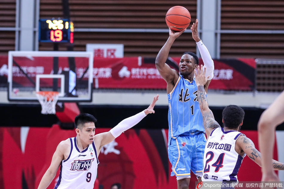 CBA第35轮：广州102-114北京