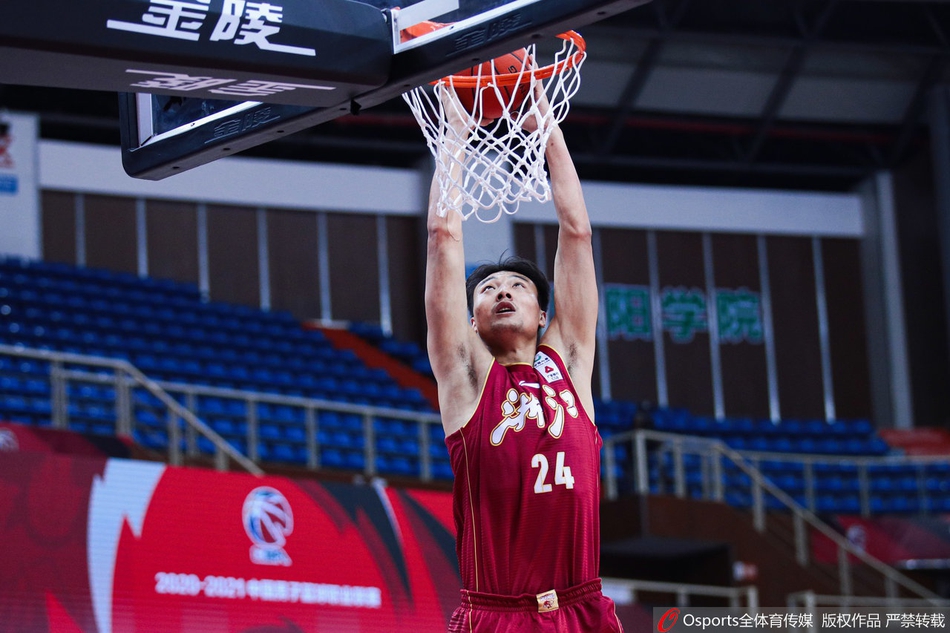 CBA第36轮：浙江115-111深圳