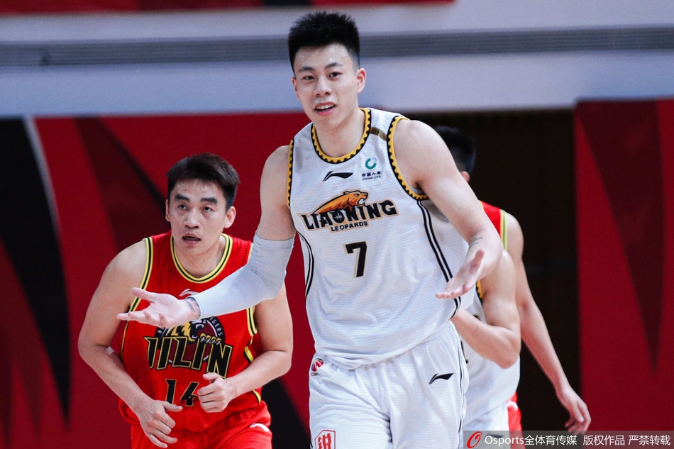 CBA第48轮：辽宁100-83吉林