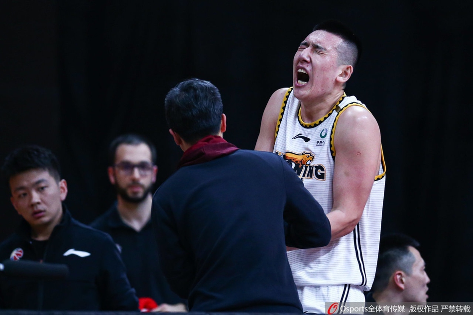 CBA第48轮：辽宁100-83吉林