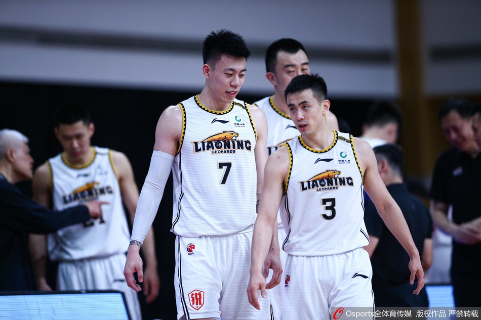 CBA第48轮：辽宁100-83吉林