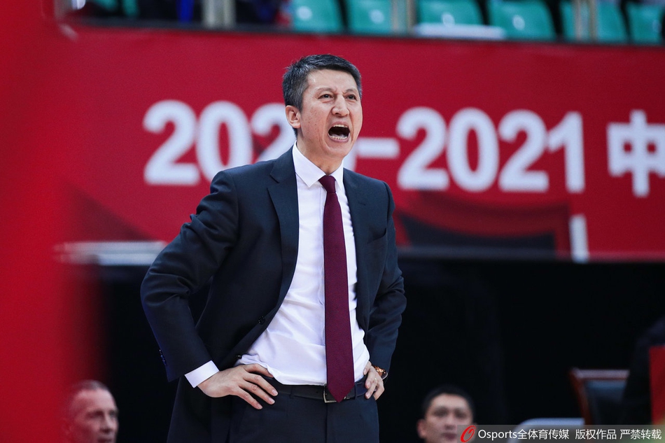 季后赛12进8：山东119-107广州