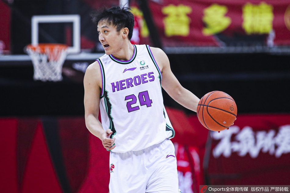 季后赛12进8：山东119-107广州