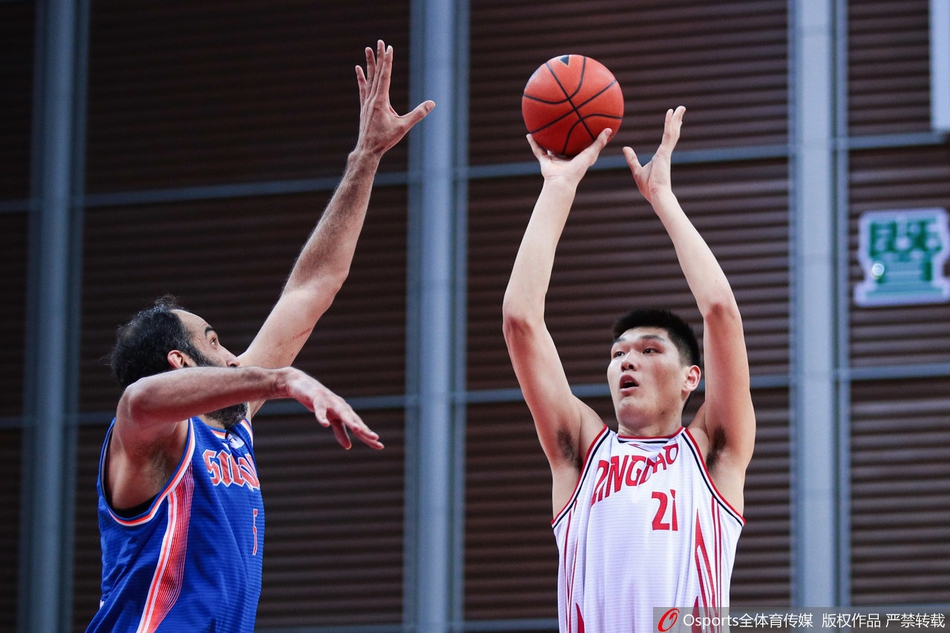 季后赛12进8：青岛93-91四川