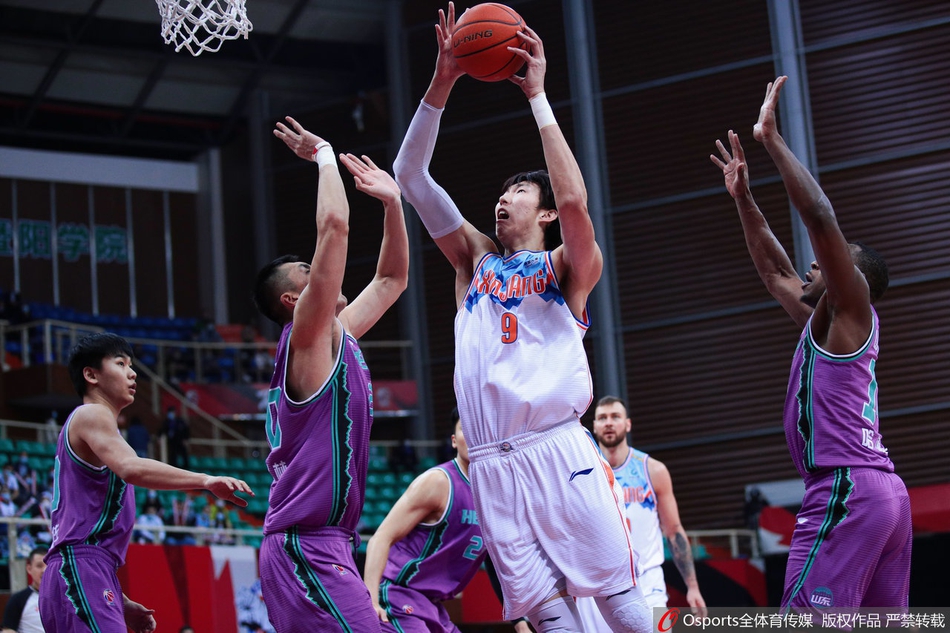 季后赛1/4决赛：新疆101-105山东