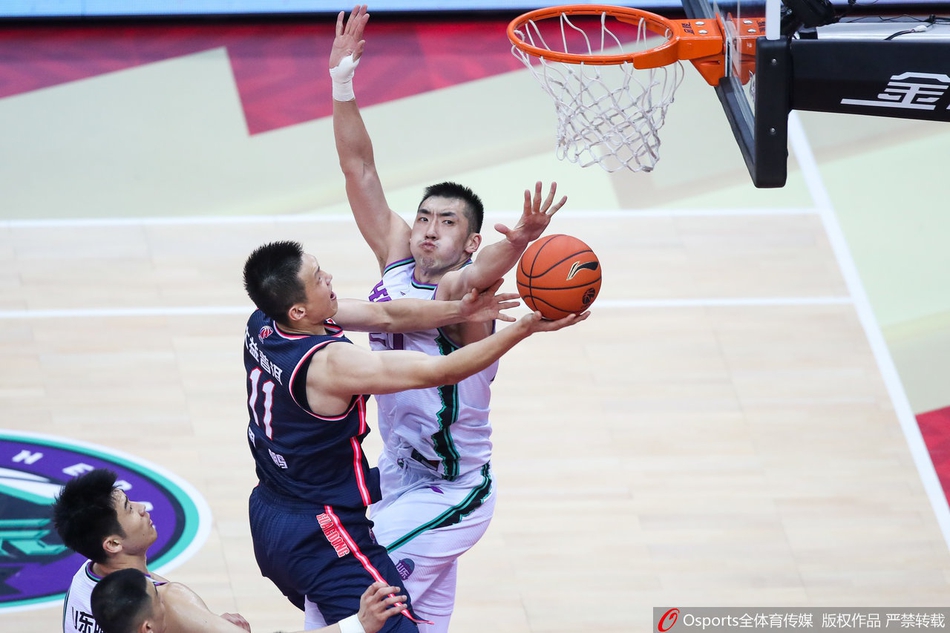 CBA半决赛：山东112-118广东