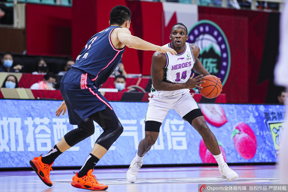 CBA半决赛：山东112-118广东