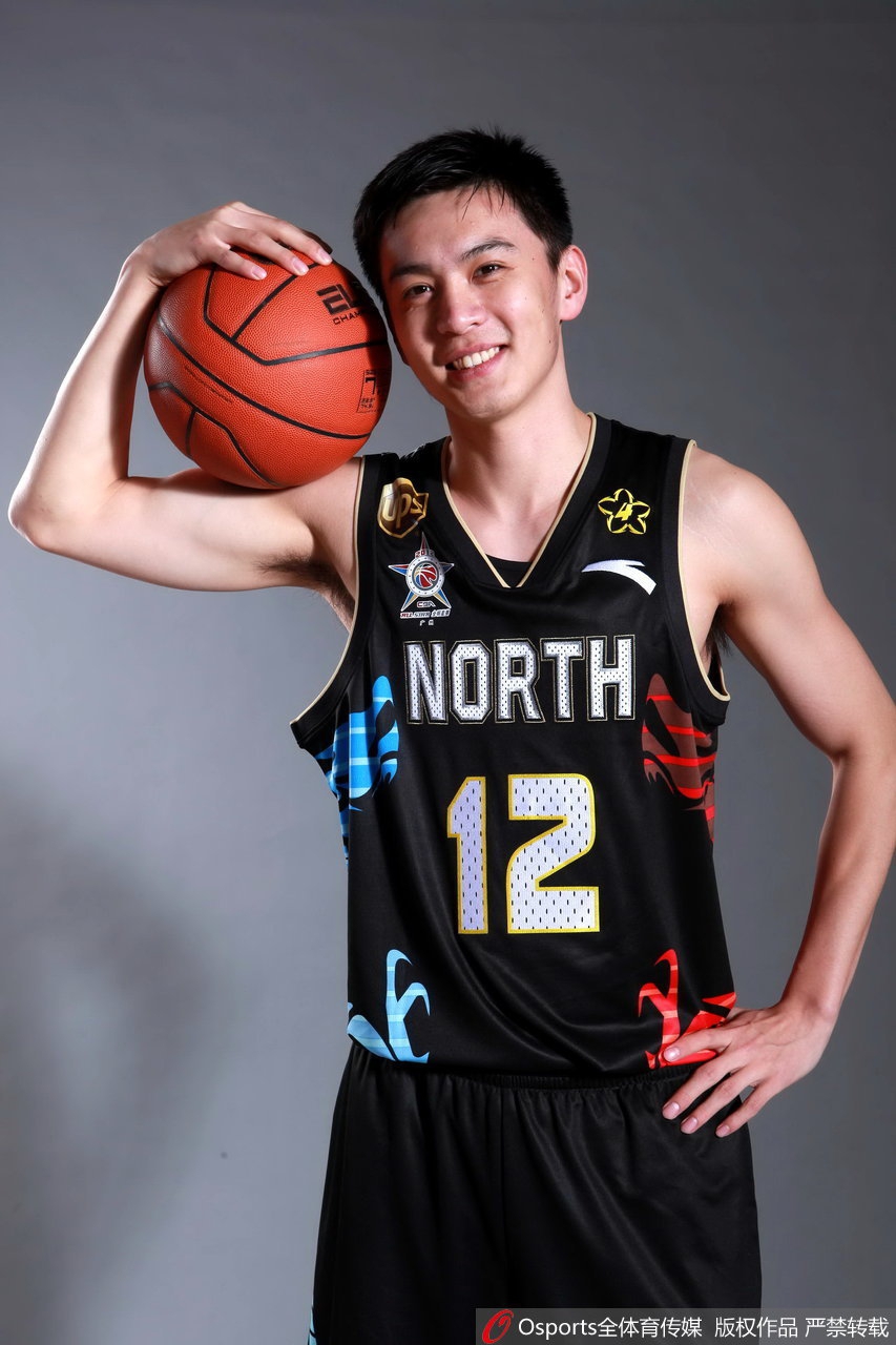 辽宁队确认杨鸣结束15年职业生涯 回顾杨鸣生涯精彩瞬间