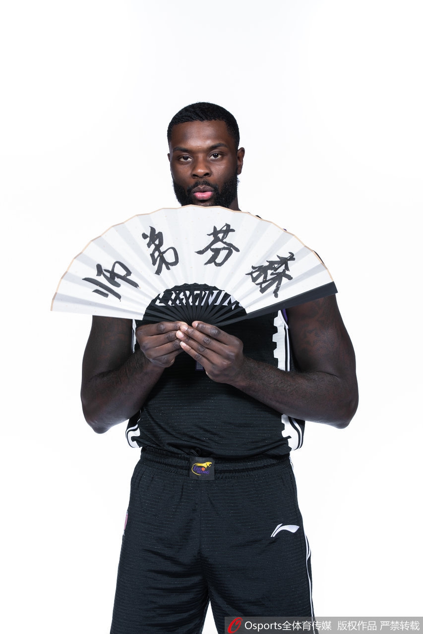 史蒂芬森官方写真