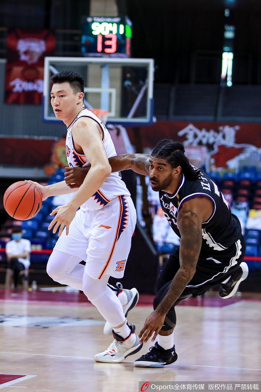 CBA复赛：上海vs辽宁