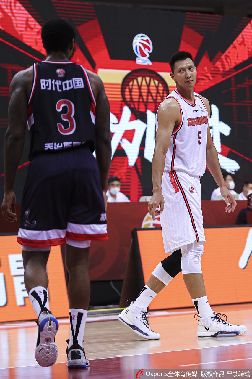 CBA复赛：广东121-99广州