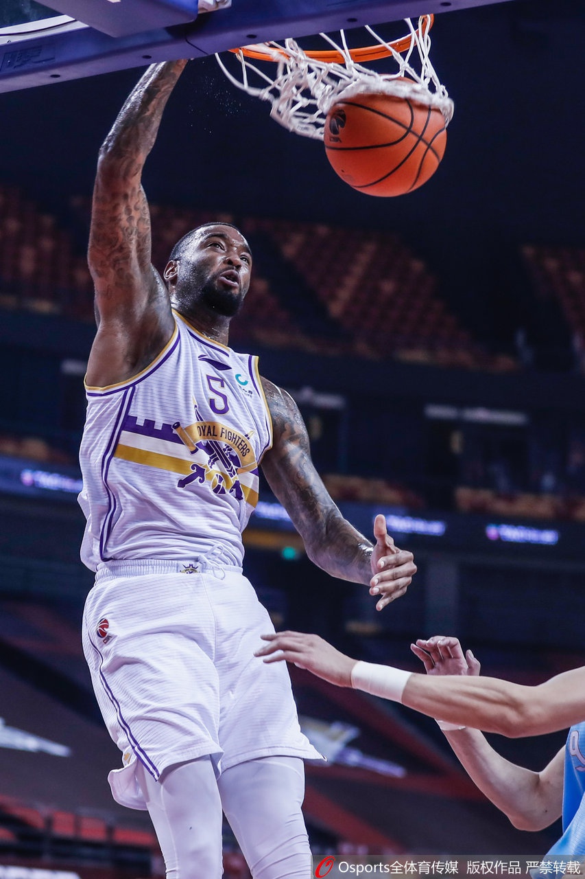 CBA复赛：北控86-104新疆