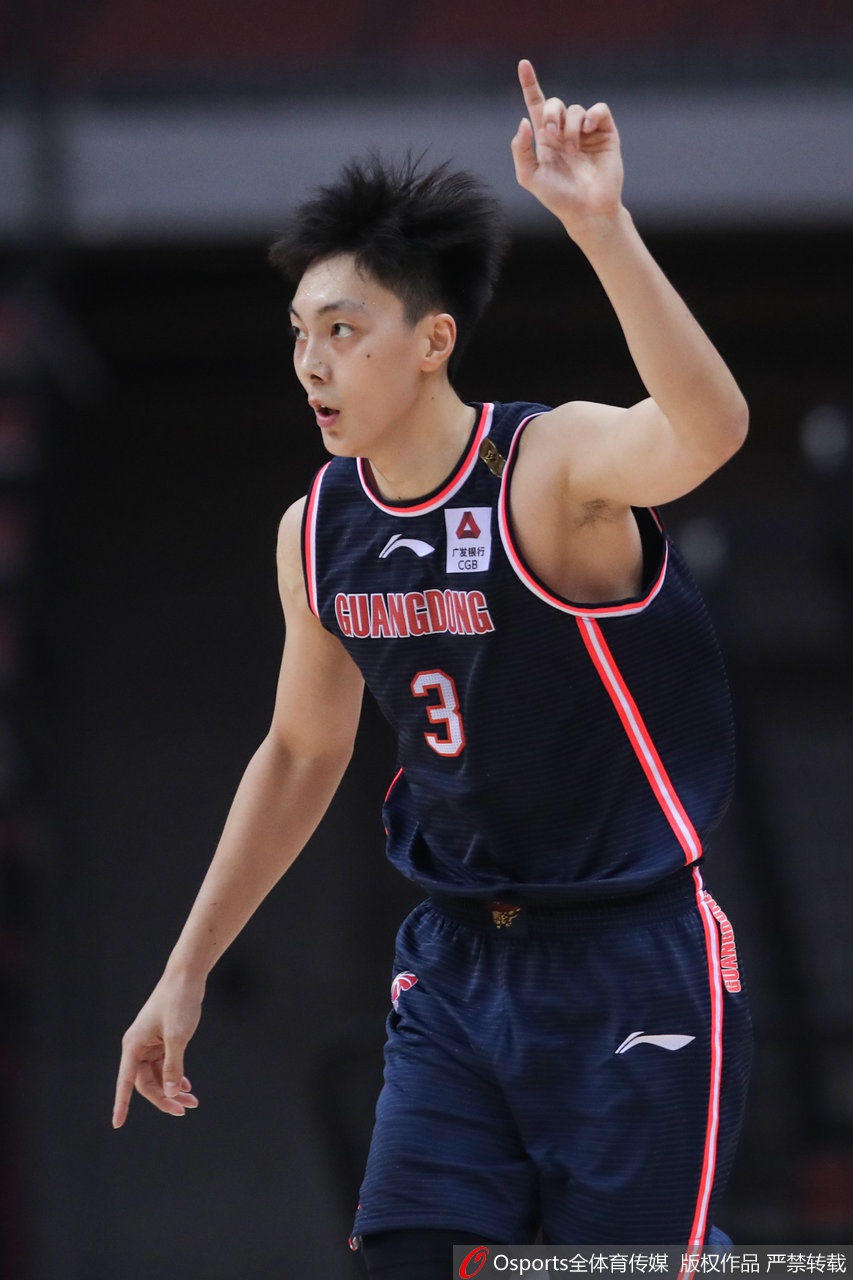 CBA复赛：广厦97-104广东