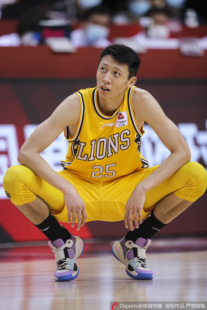 CBA复赛：天津93-125广厦