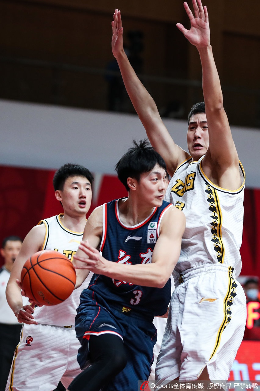 CBA第28轮:广东122-114广厦