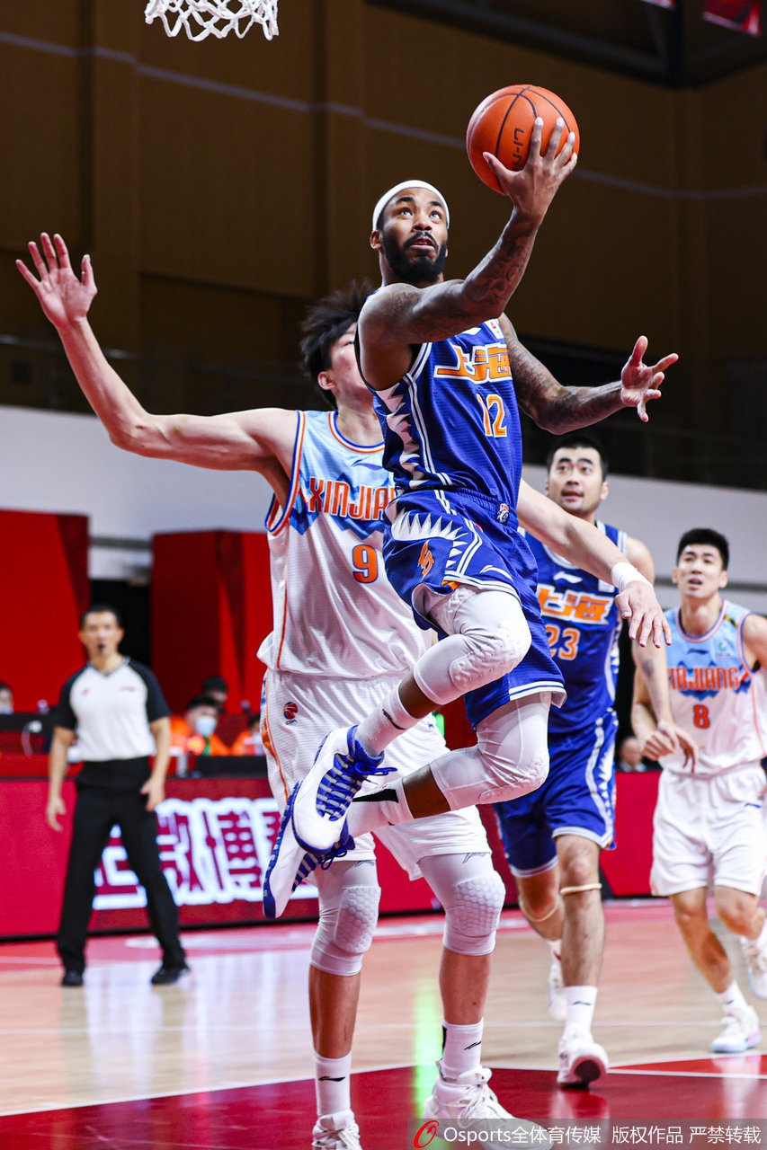 CBA第29轮：上海110-97新疆