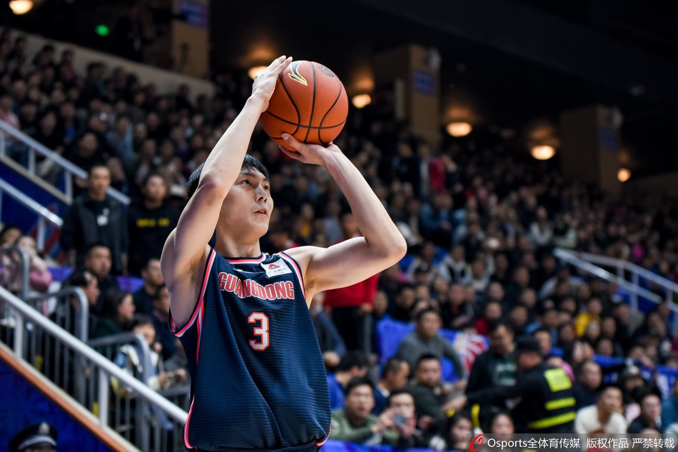 CBA第5轮:四川VS广东