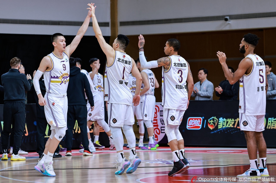 CBA第28轮：北控122-96上海