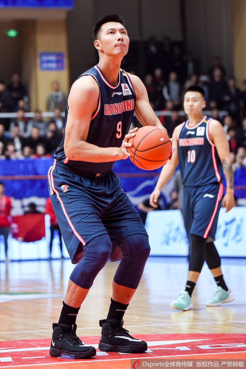 CBA第5轮:四川VS广东