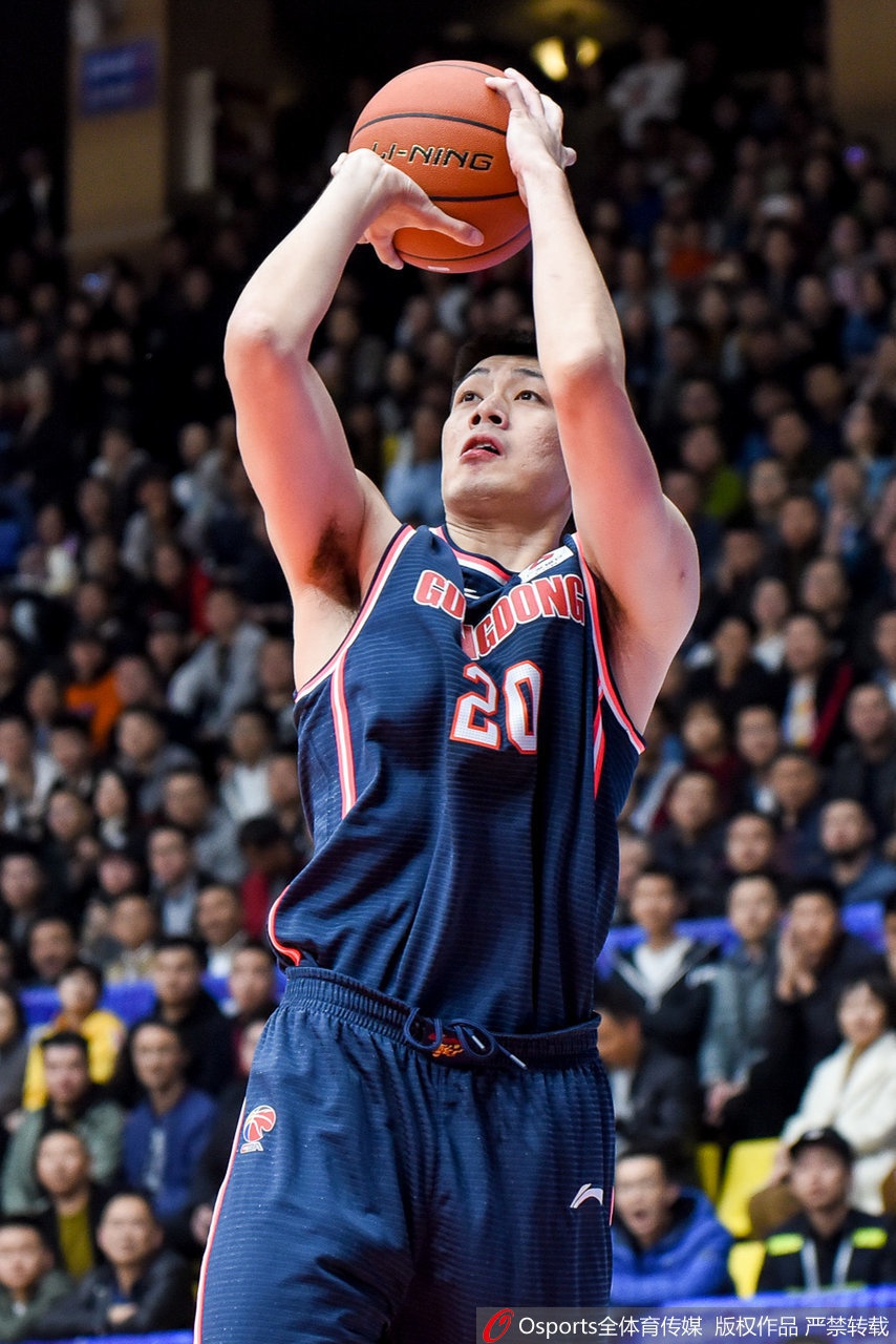 CBA第5轮:四川VS广东
