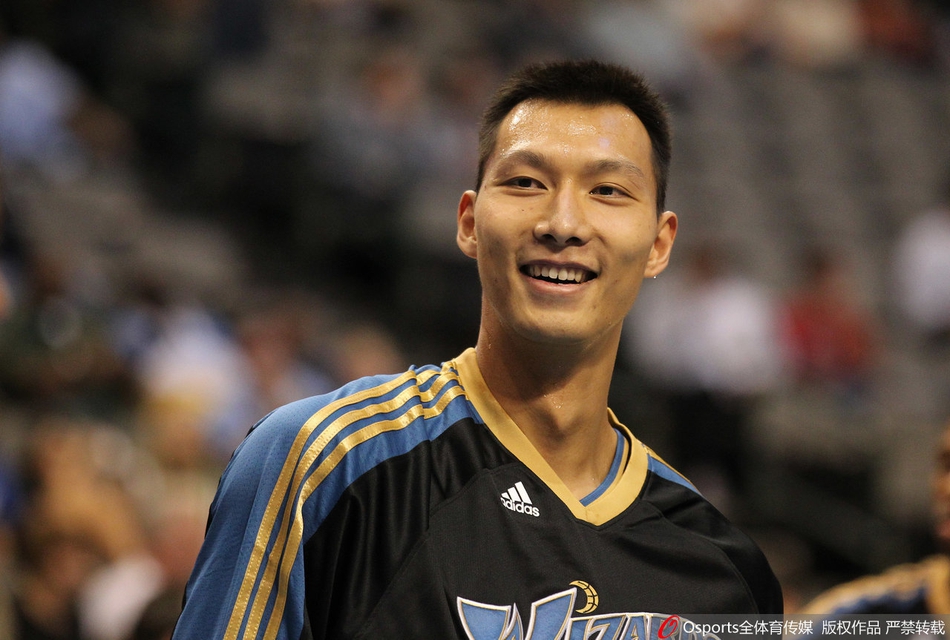 易建联32岁生日快乐