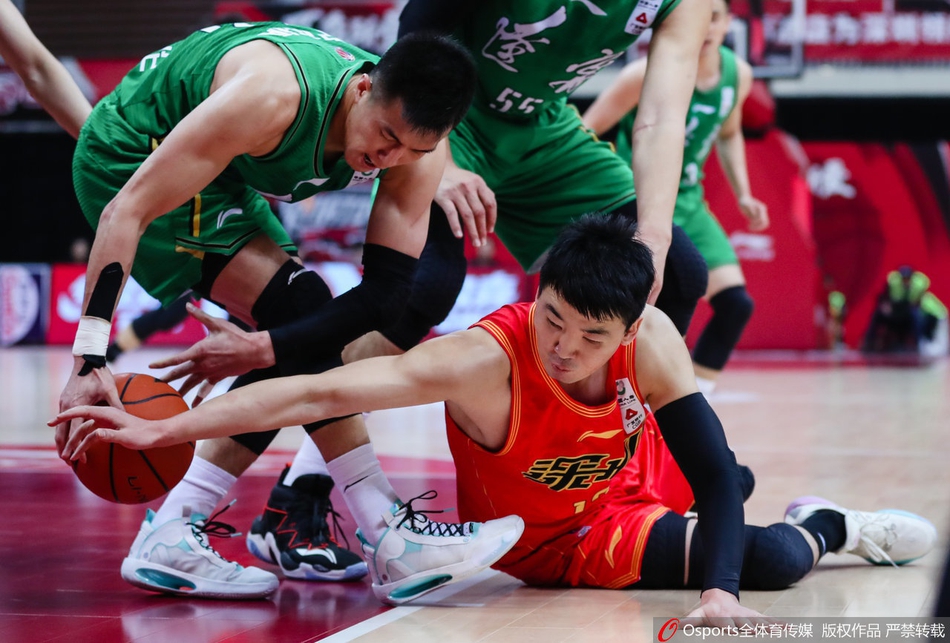 CBA第30轮：深圳104-117辽宁