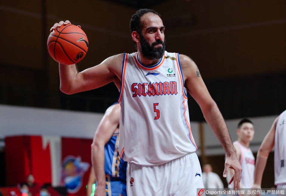 CBA第49轮：四川86-96北京